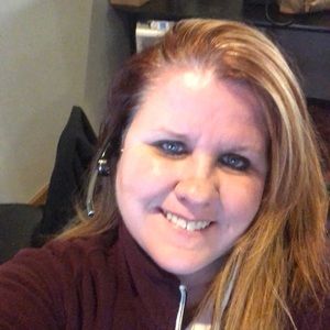 Meet your Posher, Stacy